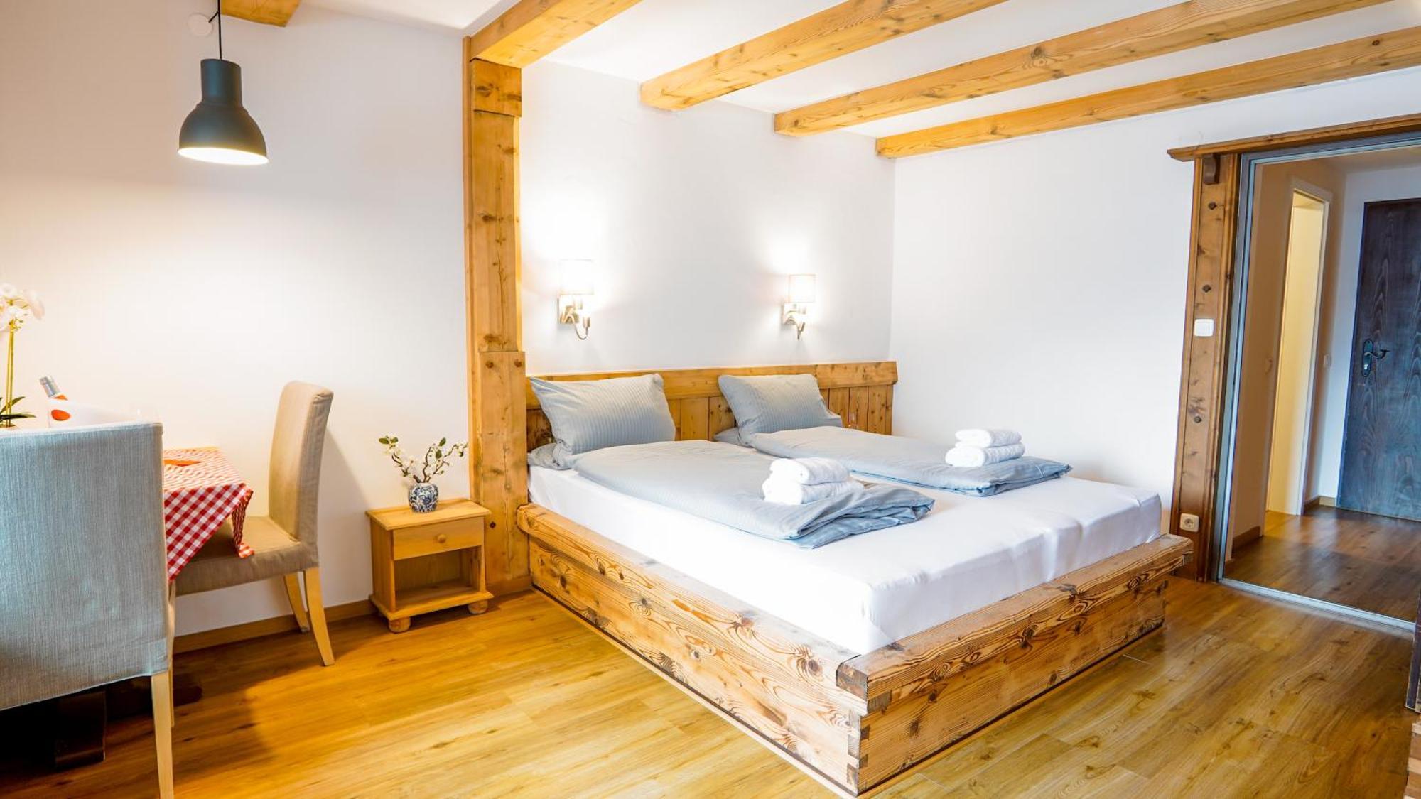 Landgasthof Zum Papyrer - Erholung Im Urlaubsgebiet Lenggries Pokoj fotografie