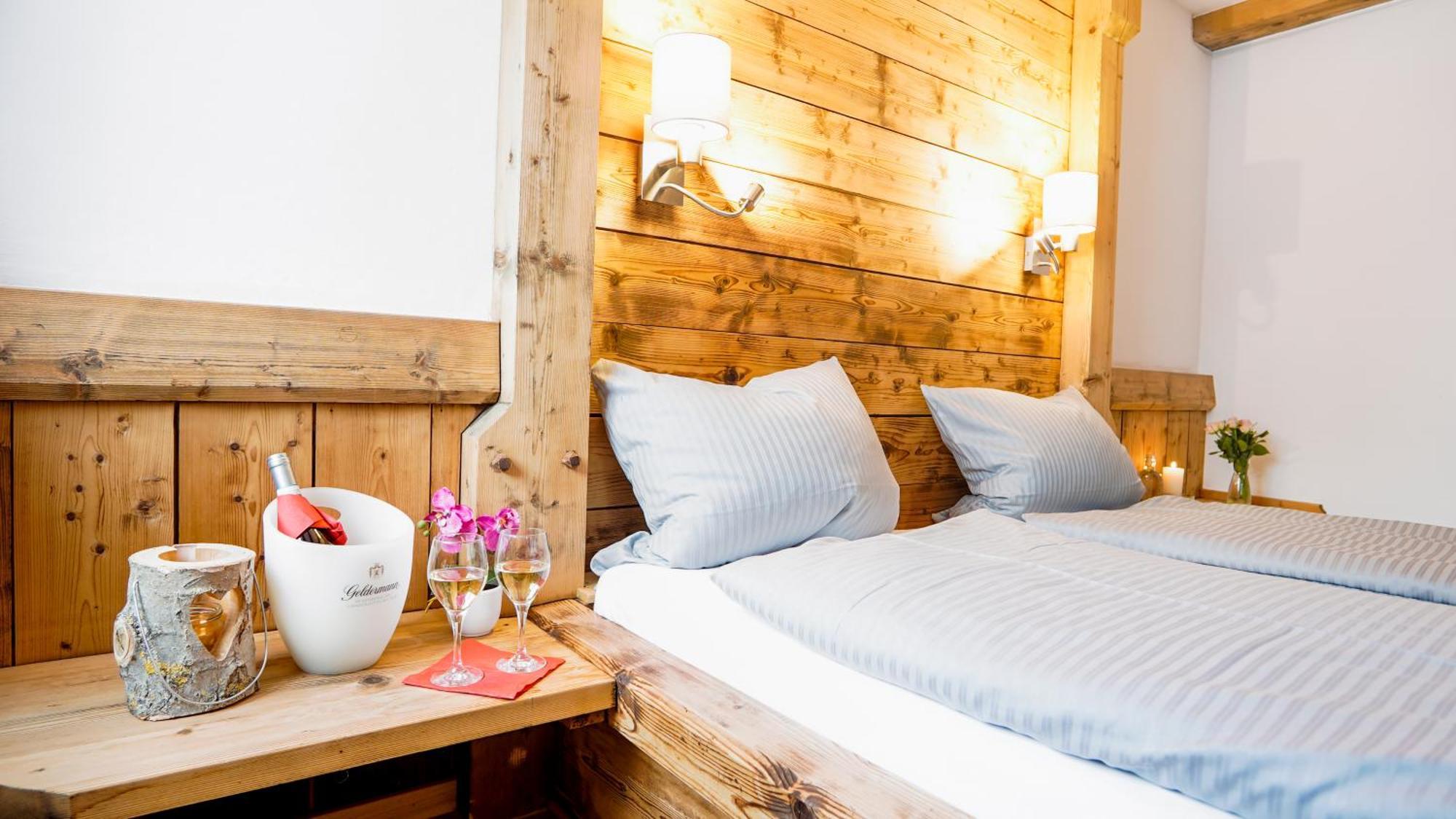Landgasthof Zum Papyrer - Erholung Im Urlaubsgebiet Lenggries Pokoj fotografie